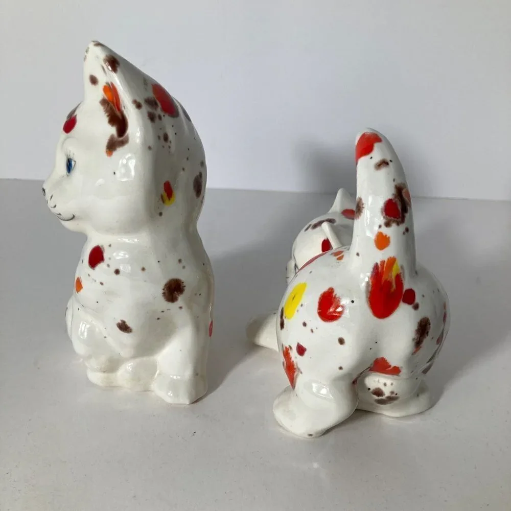 2 Ceramic Confetti Paint‎ Splashed Cats signed 4 x6, 5 x 5